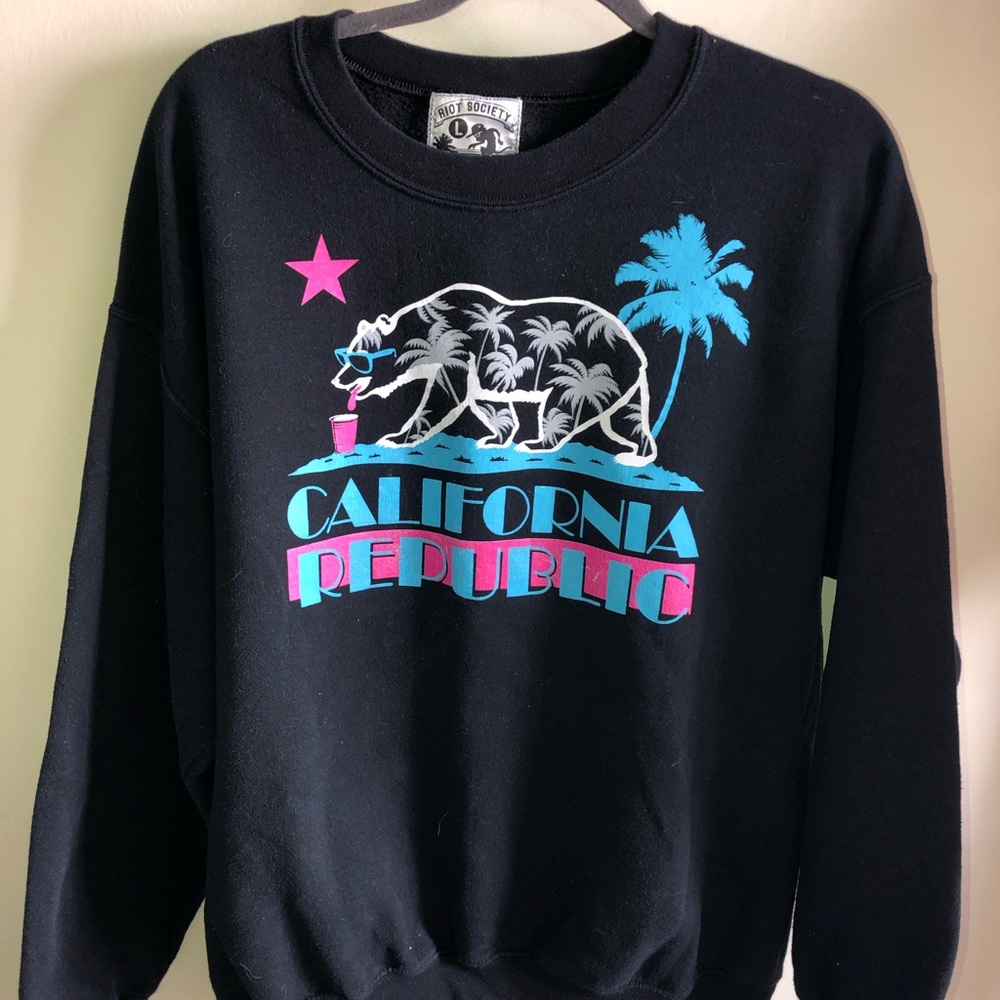 CALI republic crewneck sweatshirt
